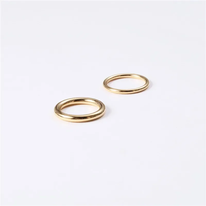New Classic High End PVD Tarnish Free Fashion Minimalist Shiny Smooth Fold Wear Rings for Women Stainless Steel Jewelry Wholesal