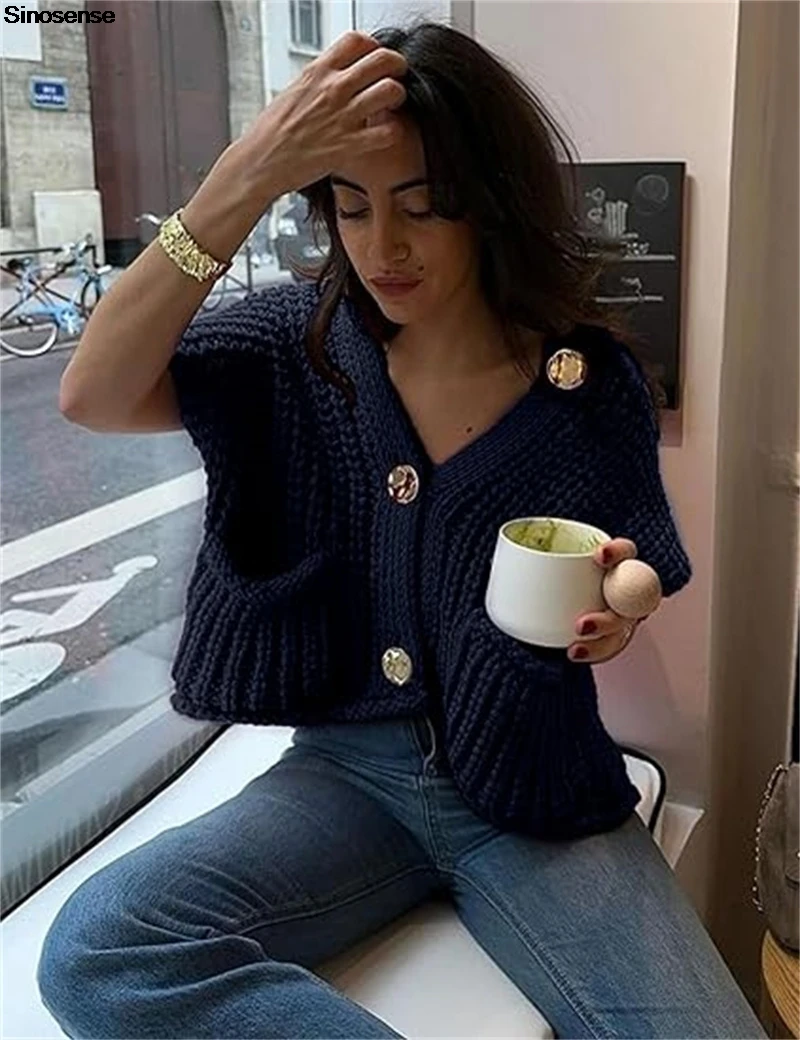 Women Sleeveless Crop Knit Cardigan Casual Daily Wear Going Out Date Cropped Button Down Open Front Sweater Vest With Pockets