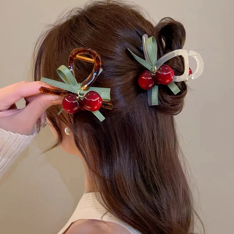 Unique Red Cherry Hair Clips Claws Hairgrips Exquisite Simulation Acrylic Fruit Christmas Lucky Cherry Children's Hair Clamps