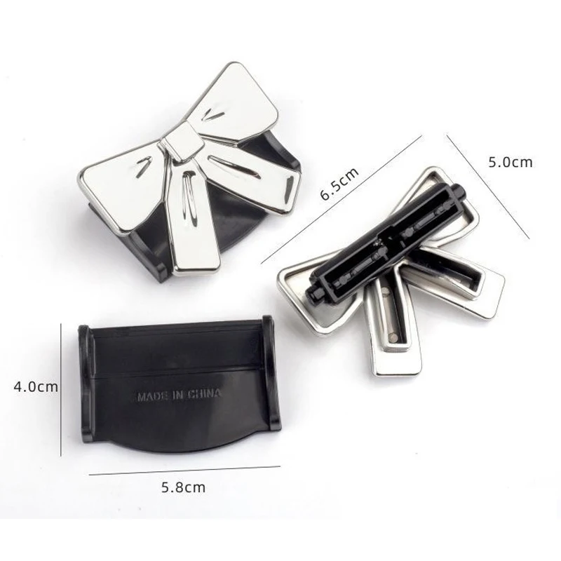 Bowknot Car Seat Belt Clips, Adjustable Safety Belt Stopper, Universal Seat Belt Positioning Clips view 3