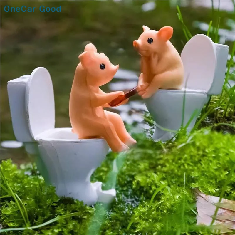 Cute Pig Figurine On The Toilet - A Whimsical Bathroom Desk Decoration That Relieves Stress And Serves As An Exquisite Ornament