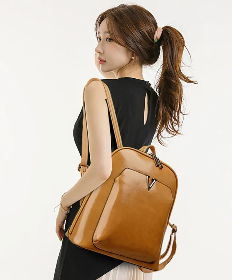 2024 Luxury Top Designer Women Shoulder Bag Fashion Vintage Travel Backpack New Multifunctional Handbag Messenger Bag