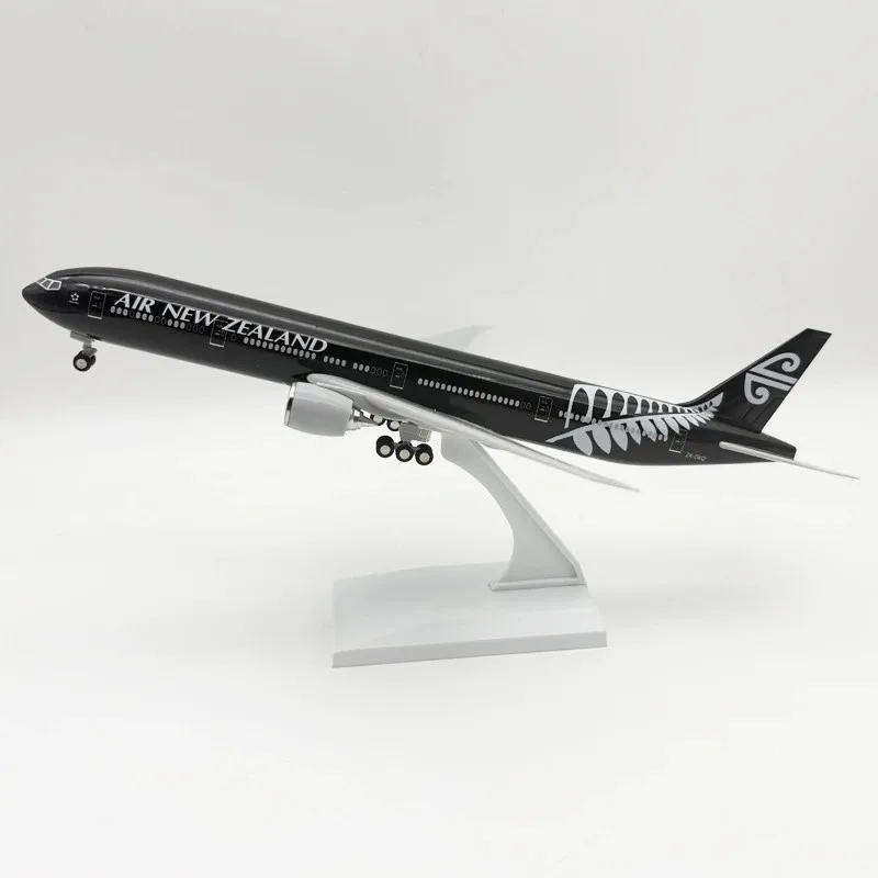 30cm Air New Zealand B777 Resin Plane Model 1/250 Scale Aircraft With Landing Gear Static Airplane Diecast Collection Decor Gift