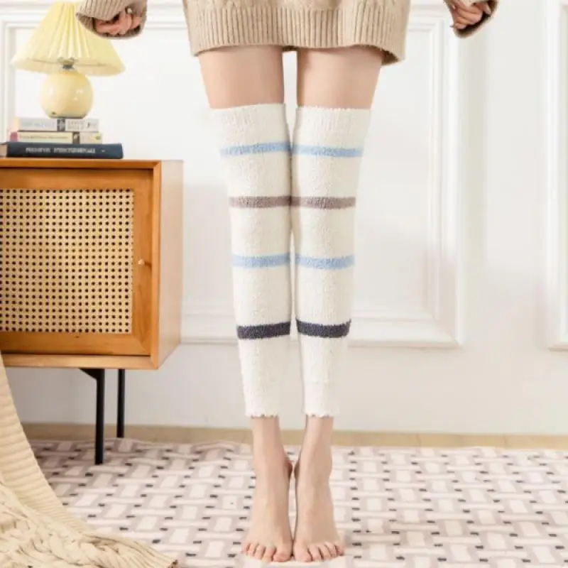 New Women\\\'s Knee Socks Winter Coral Fleece Knee-socks Long Over Knee Cute Stockings Thick Warm Striped Socks