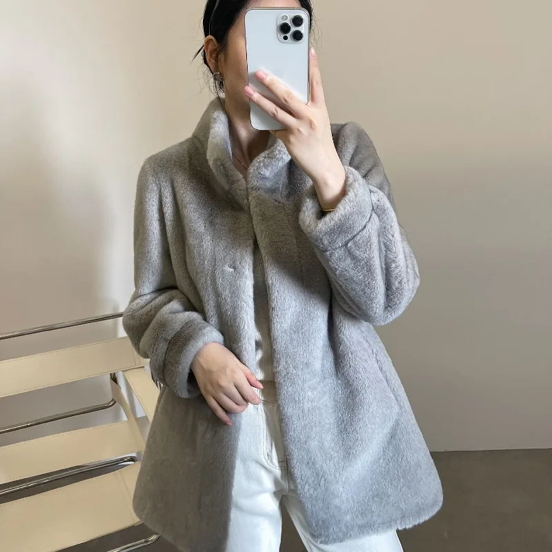 Faux Fur Jacket 2026 Women's Winter Fashion Thickened Medium and Long Coat
