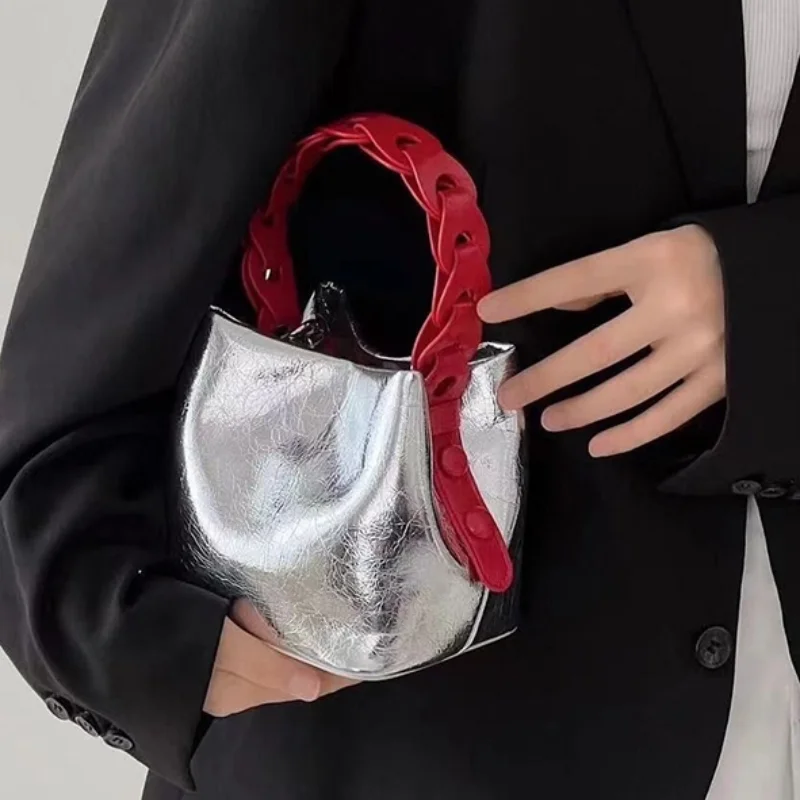 

Блестящая серебряная сумка для женщин, брендовая мини-сумка с красной ручкой, кожаная модная роскошная сумка через плечо высокого качества, оригинальный кошелек