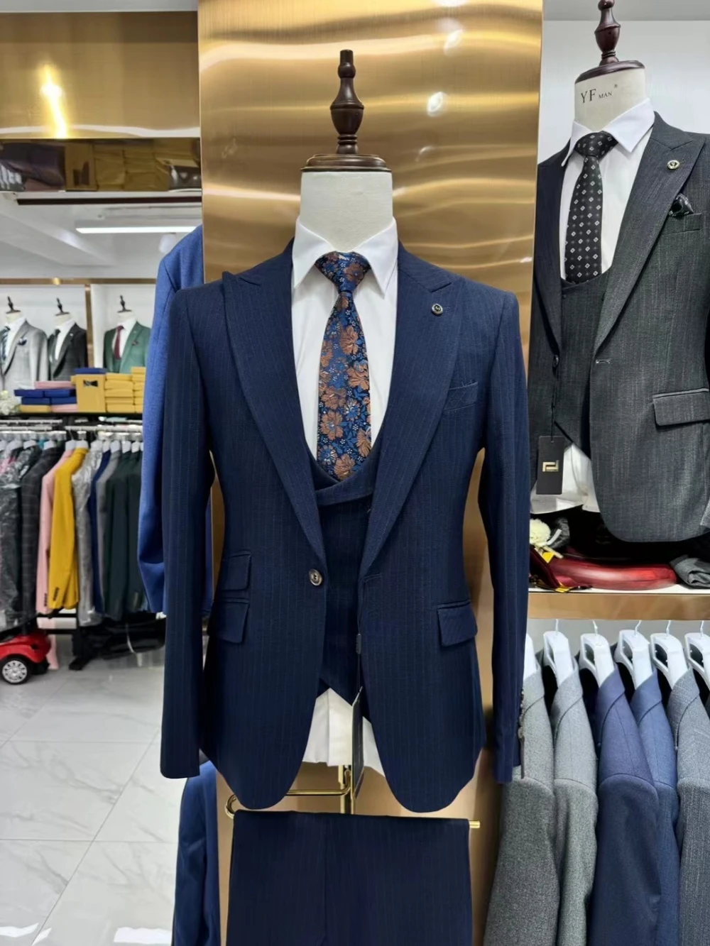 Ternos listrados masculinos da moda, 3 peças, blazer, colete, calças para festa formal, elegante, lapela, smoking, casamento, noivo, personalizado