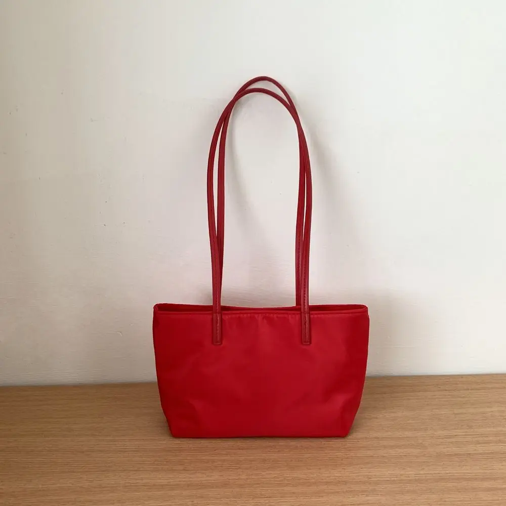 Portable Korean Style Nylon Shoulder Bag Lightweight Large Capacity Small Tote Bag Solid Color Underarm Bag Travel