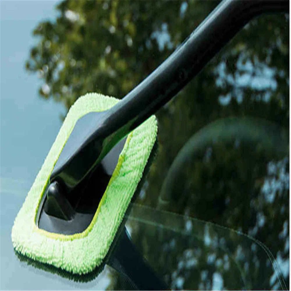 Car windshield brush Dust Cleaning Tool For Toyota Corolla iM E170 E140 E150 3 Mark 2 Mark X Matrix 1 2 Platz Premio