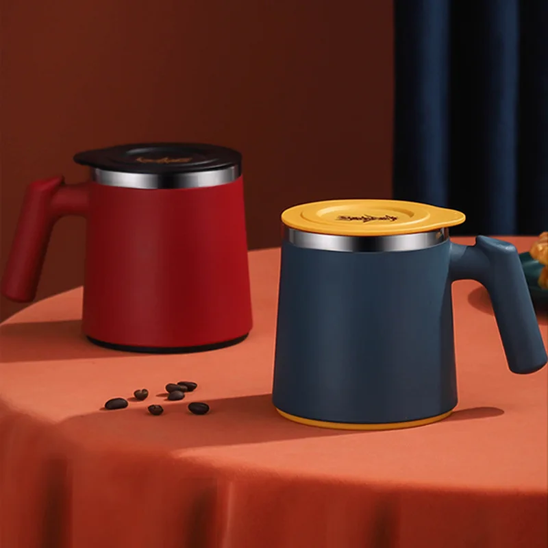 كوب قهوة مخصص من الفولاذ المقاوم للصدأ - كوب معزول سعة 500 مل للعمل/المدرسة، وغطاء مانع للتسرب ونقش الشعار