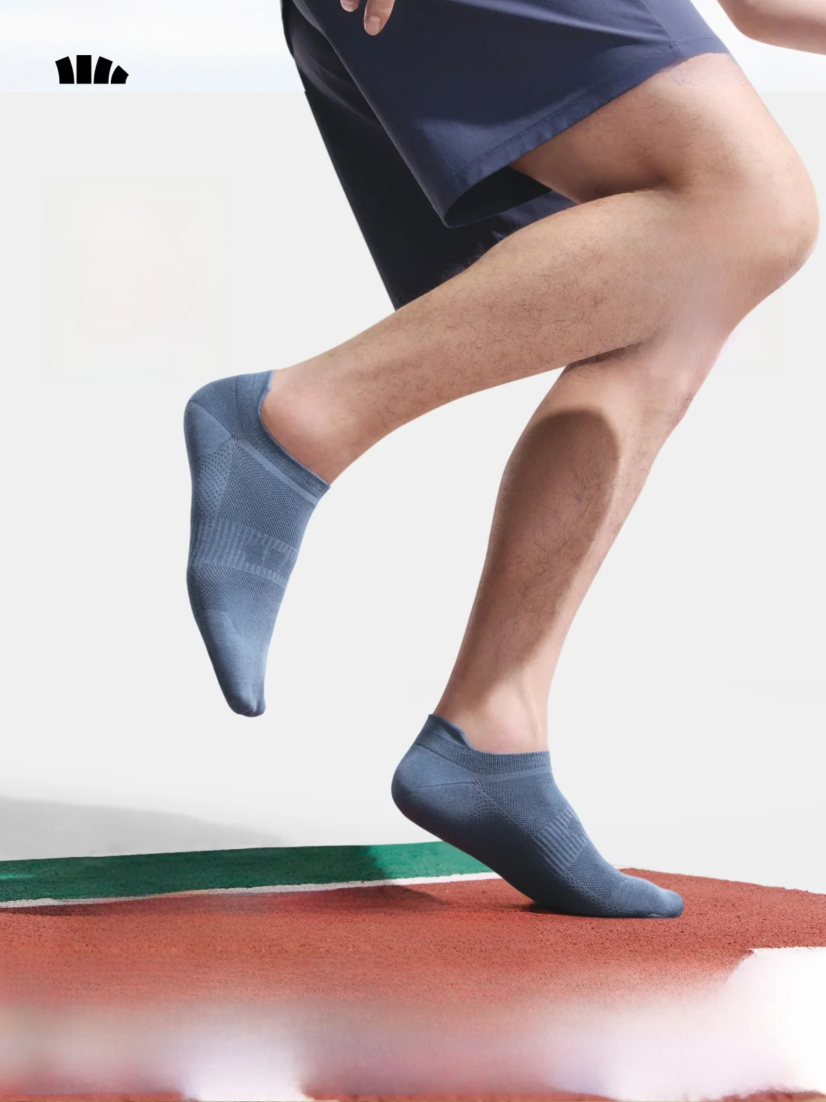 

Мужские невидимые тонкие дышащие носки-невидимки с защитой от запаха, нескользящие, весенне-летние, новые, из смесового хлопка и полиэстера, короткие.