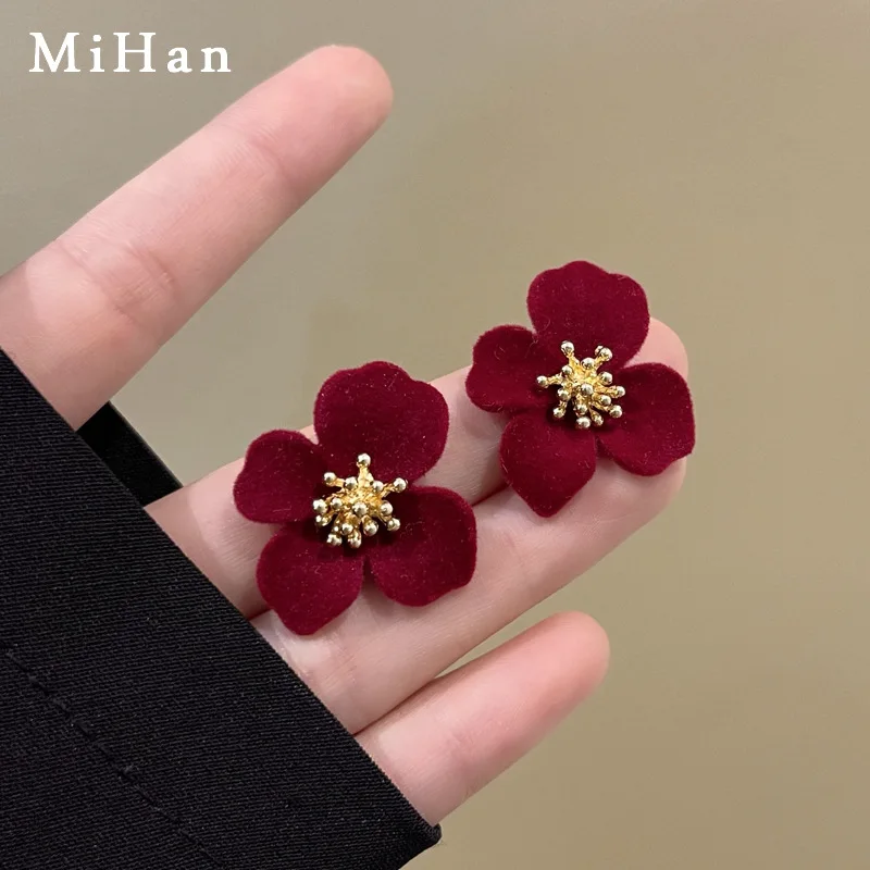 Mihan Fashion Jewelry Flower Earrings 925 Silver Needle Popular Style Sweet Temperament Red Flocking Earrings For Women Girl