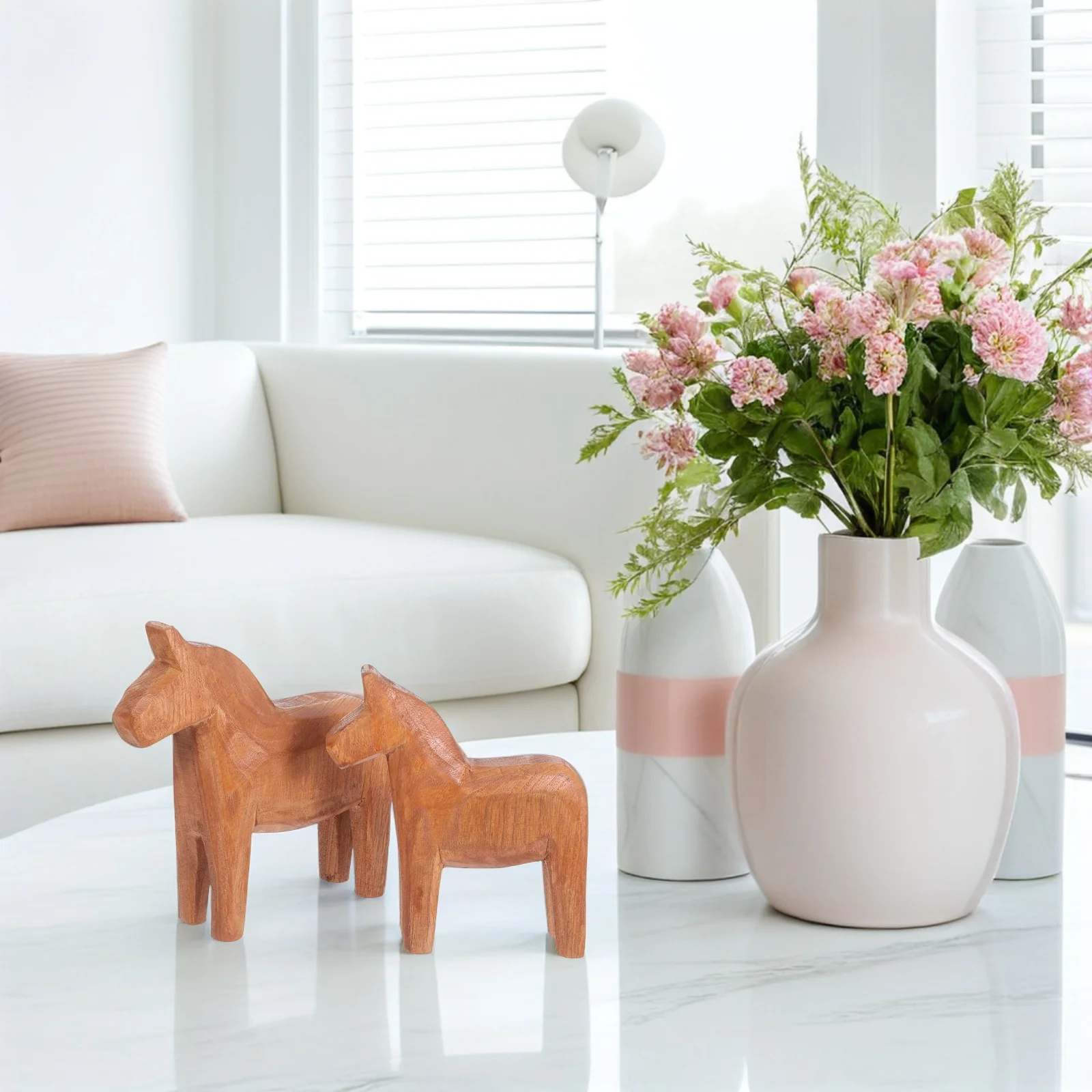 

2Pcs Handcrafted Wooden Horse Sculpture Horse Rustic Design Home Office Table Decor Wood Animal Sculpture