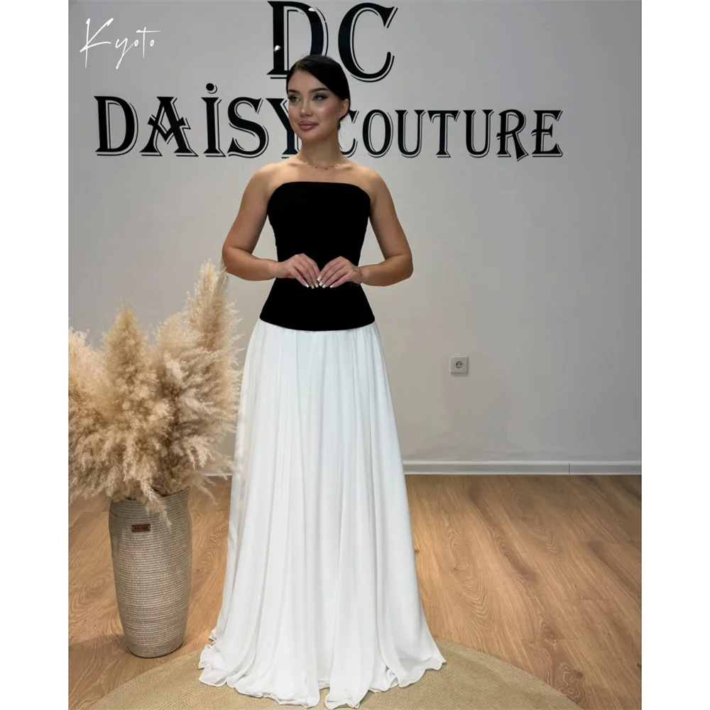 

Kyoto Black Off Shoulder Draped Prom Dresses Sweep Train Customized جديد في الفساتين A-line Elegant vestido de gala noche mujer