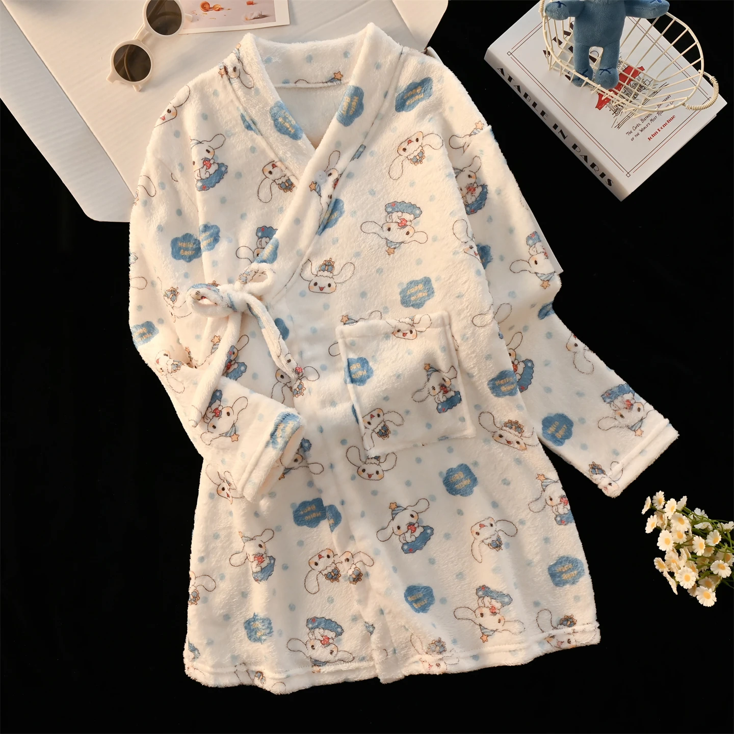 أنيمي كيتي الأطفال ليلة رداء Kawaii الفتيات موضة طباعة أفخم الوالدين والطفل أربعة مواسم البشكير الكورية الكرتون ملابس المنزل