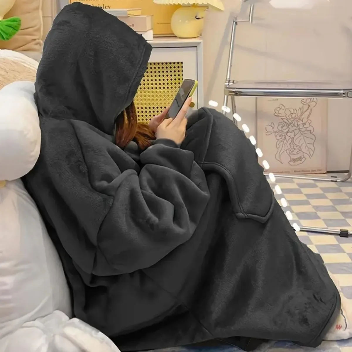 

Fleece Hooded Wearable Blanket - Oversized Plush Hoodie Robe with Pockets, Winter Warm Flannel Sleepwear for Sofa Bed, Unisex Co