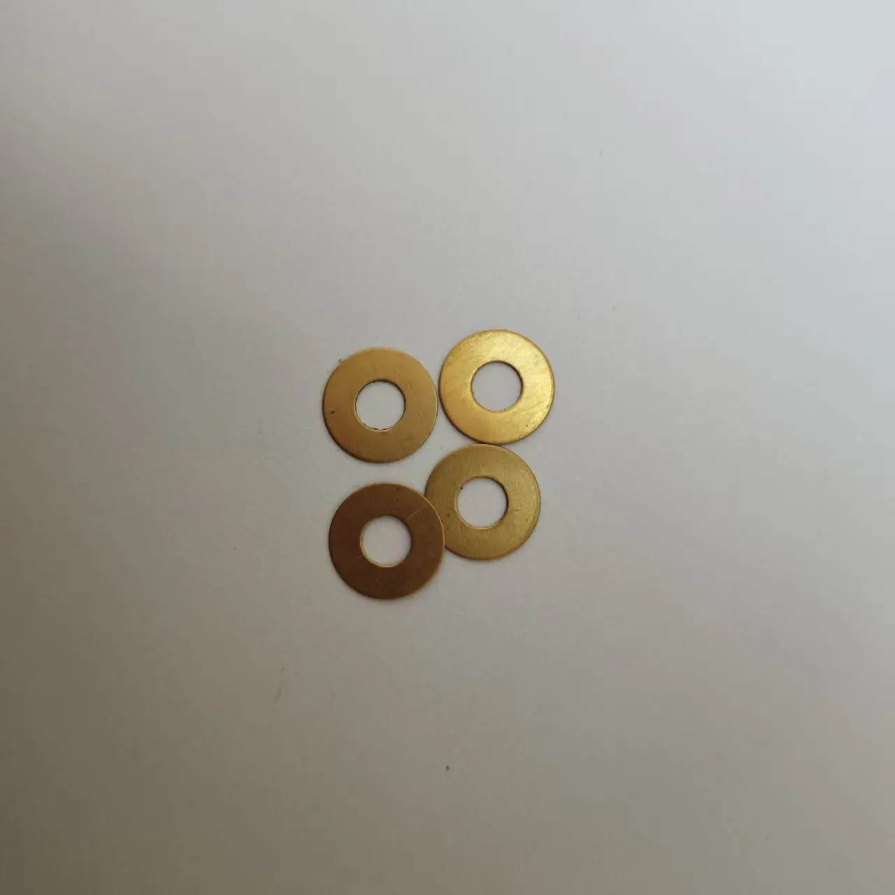 

4PCs. BRONZE WASHER for Benchmade 555 / 556 / 557 Griptilian Mini