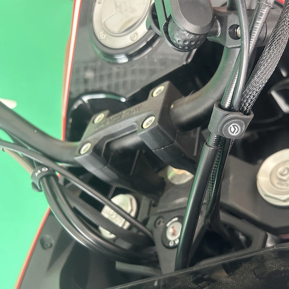 SYM için GTS SYM GTS 300 GTS 300i JOYMAX Z 125 250 300 Maxsym 400 600 JET X 150 125 motosiklet teller sabitleme kravat kauçuk bandaj