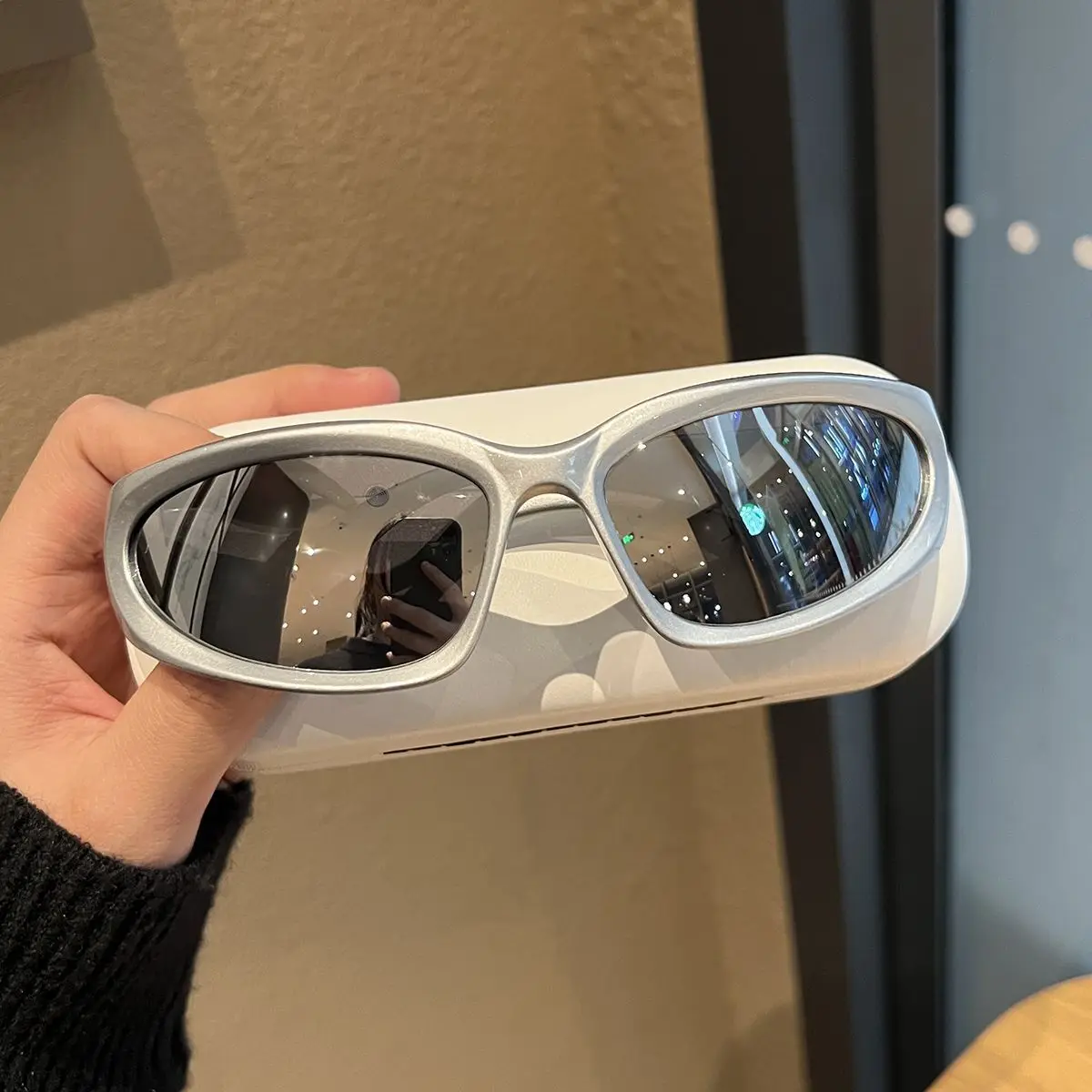 Luxury Y2K Sports Punk Sunglasses Women Anti-UV Goggle Men Luxury Brand Sun Glasses UV400 Mirror Fashion Eyewear