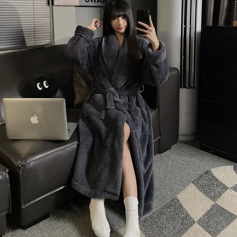 Plush robe for women - gray