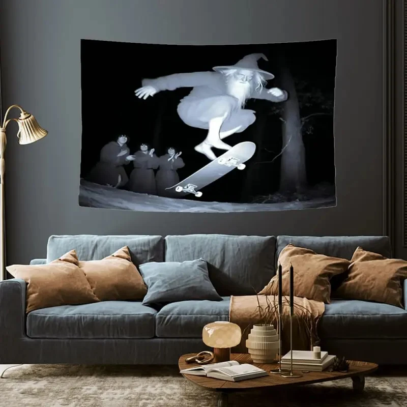 

Забавный гобелен с изображением скейтбордиста-волшебника, фэнтезийное искусство, настенный декор из полиэстера, юмористический декор для комнаты, спальни, общежития