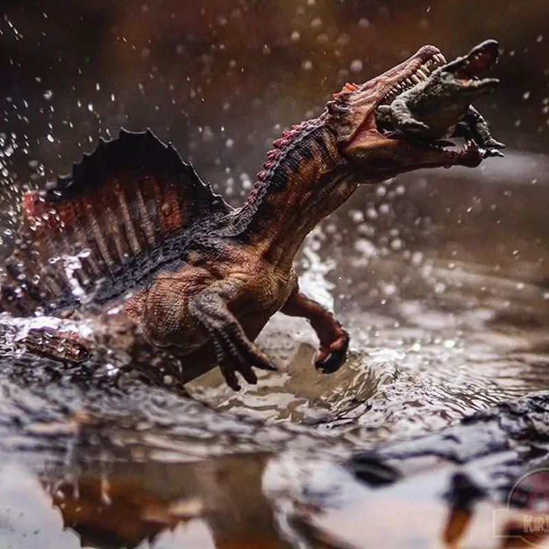 Statua del drago spinoso 55077 Confezione regalo limitata nella sede Versione Modello di dinosauro Figura giocattolo Ornamenti da collezione Regali iniimitati per le vacanze