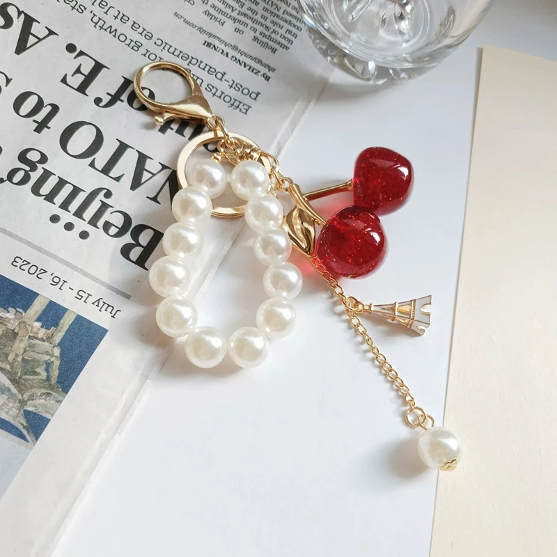 Exquisite High-End Simulated Cherry Pearl Beads Key Chain Bag Pendant Accessory for Mother's Day Holiday Gift