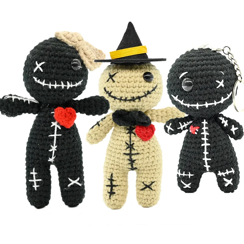 Muñeca de Ganchillo de la Serie Personajes Dark Voodoo Love, Adorno Decorativo de Corazón Tejido a Mano con Lindos Detalles de Puntadas, Mini Regalo de Escritorio
