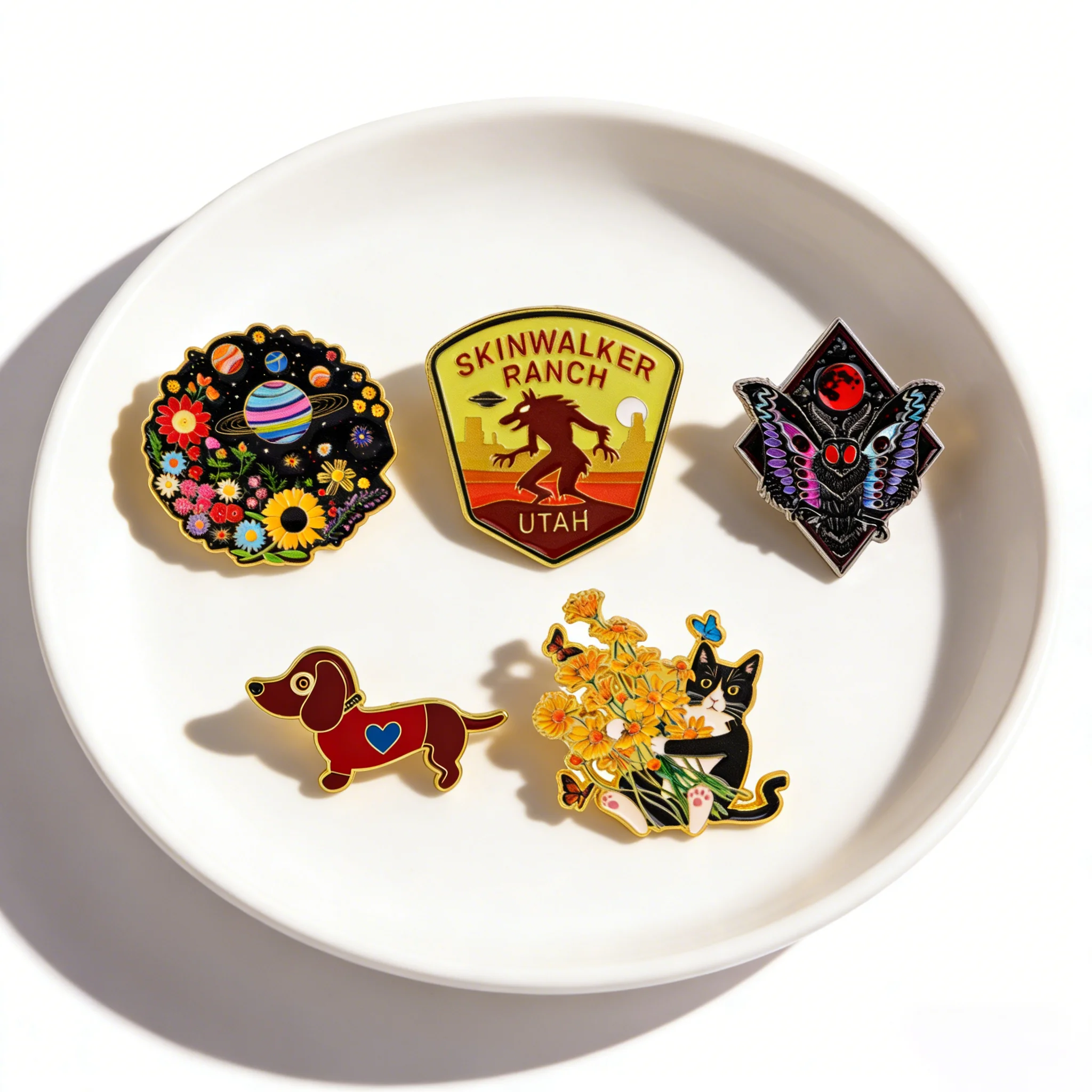 Cute Dachshund Enamel Pin Black Cat Flowers Brooch for Backpack Lapel Badge Cosplay Accessories Gift for Horror & Pet Lovers