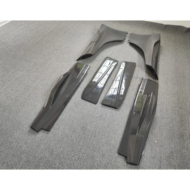 

Suitable for McLaren MP4-12C 650S retrofit upgrade 675LT body kit, genuine carbon fiber car side skirts