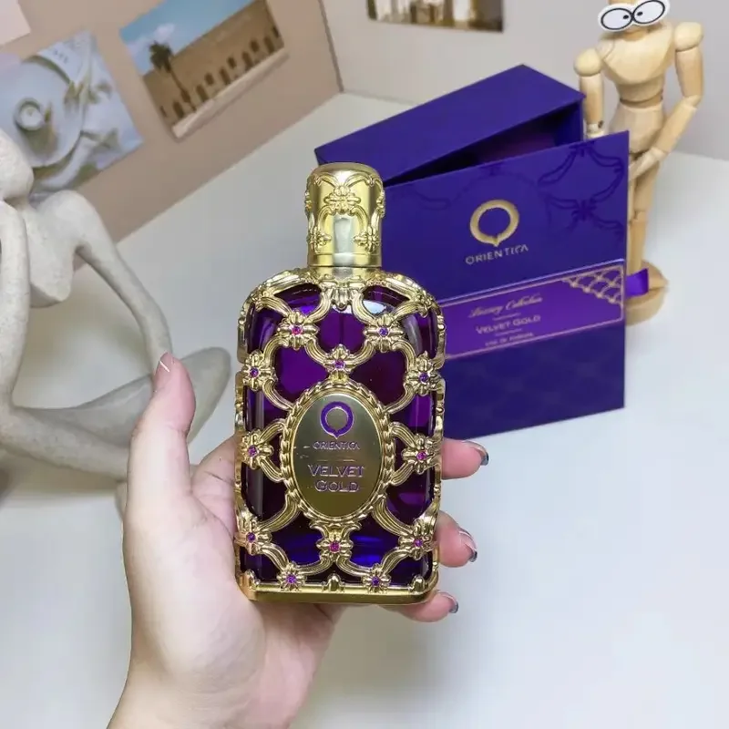 بخاخ عطر أورينتيكا فيلفيت جولد، 2.7 أونصة (80 مل)