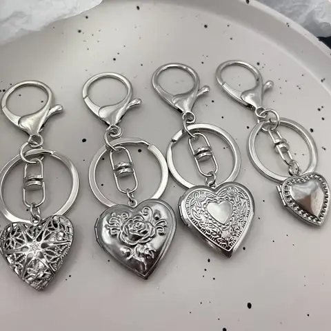Photo Frame Heart Locket Keychains y2k Handmade Heart-Shaped Small Box Fairy tale Keyring Gift for her