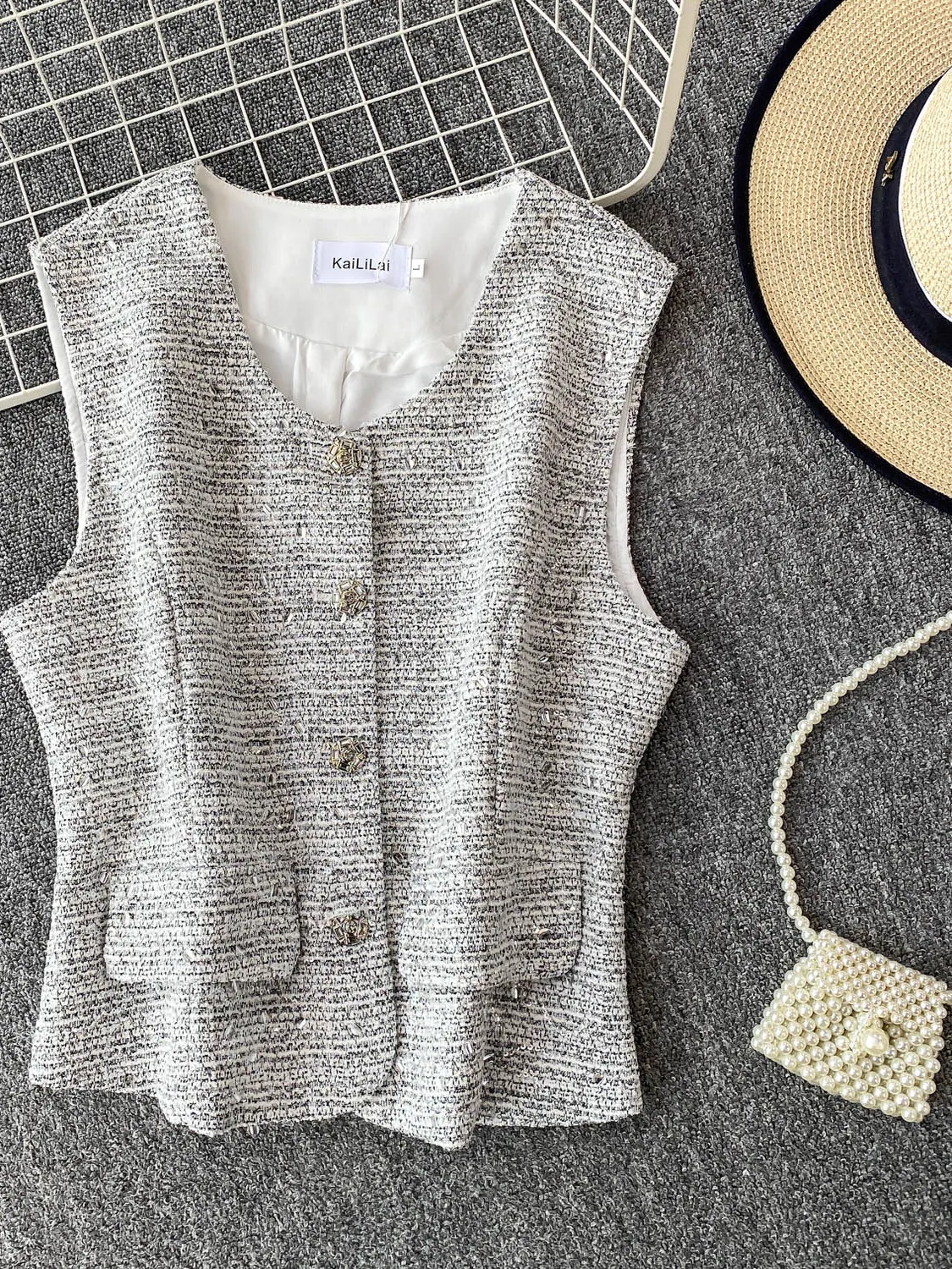 

iny Sequin Svel Vest Women's Summer Slim Fit Design Single Button Heavy Embroidery Faionable Commute Sle Top