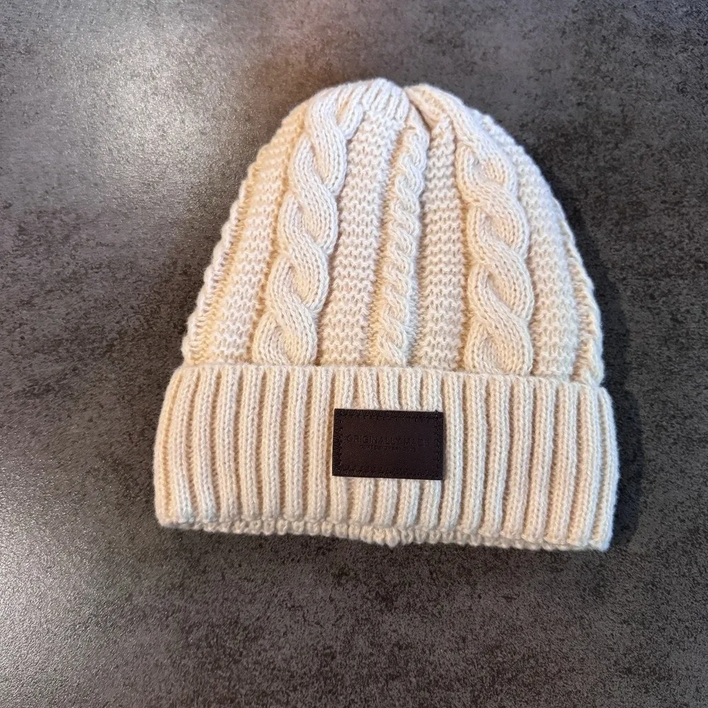 قبعة شتوية محبوكة كاجوال متعددة الاستخدامات مبطنة بالصوف قبعة دافئة للزوجين سميكة قبعة صغيرة مقاومة للبرودة للجنسين