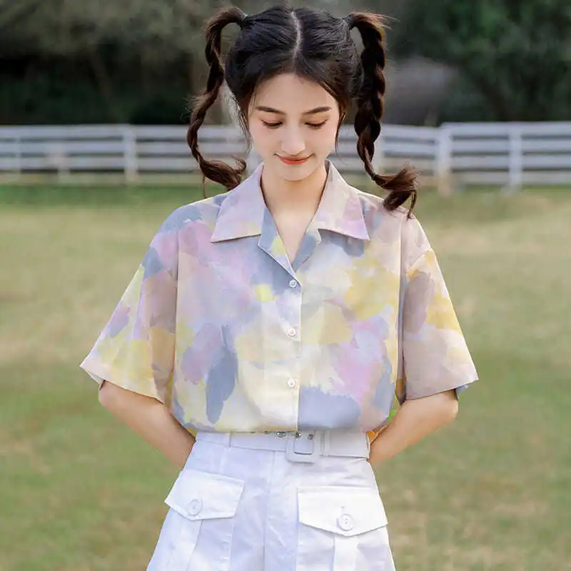 2025 New Korean Style Tie-dyed Short-sleeved Shirt for Women Gradient Printed Polo Shirt Versatile Student Shirt Summer