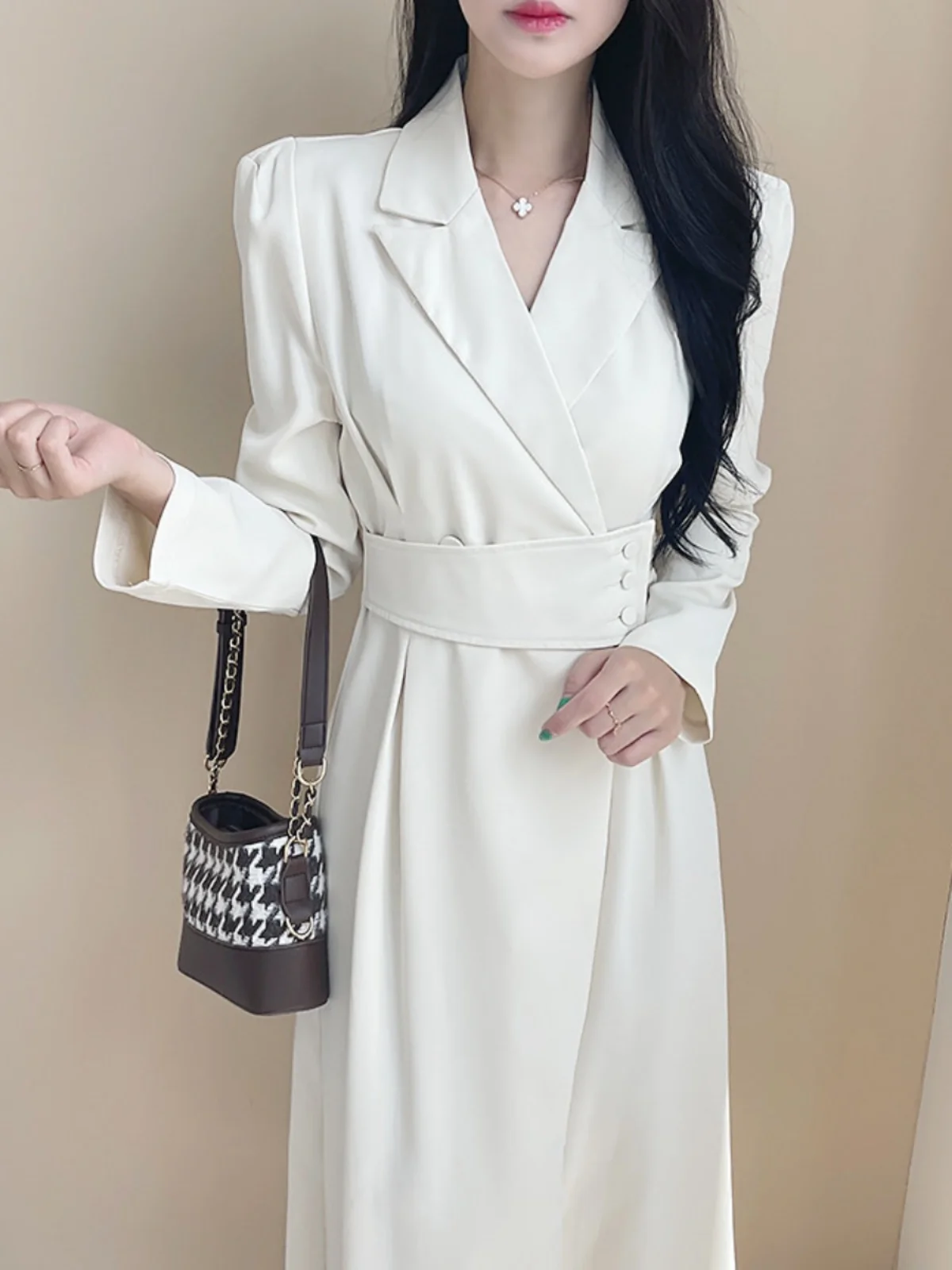 

Корейское женское платье-костюм в стиле Хепберн: легкое, весеннее, модное, с воротником, приталенное, А-силуэт, с длинным рукавом, миди