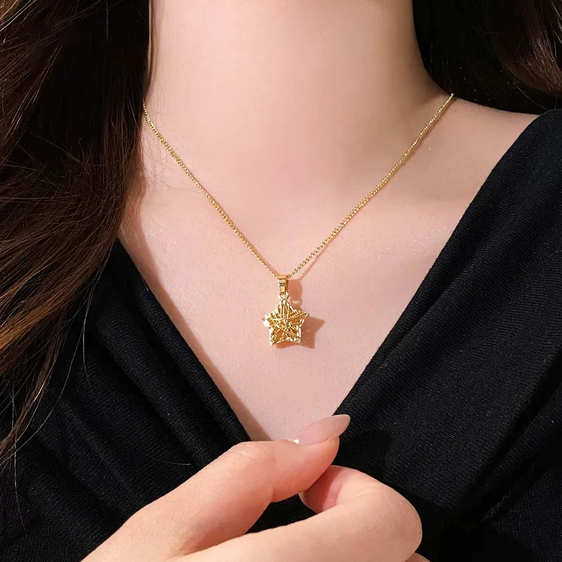 collana-con-ciondolo-a-stella-cava-in-oro-raytimone-nuova-collezione-2026-catena-lockbone-gioielli-di-moda-design-originale