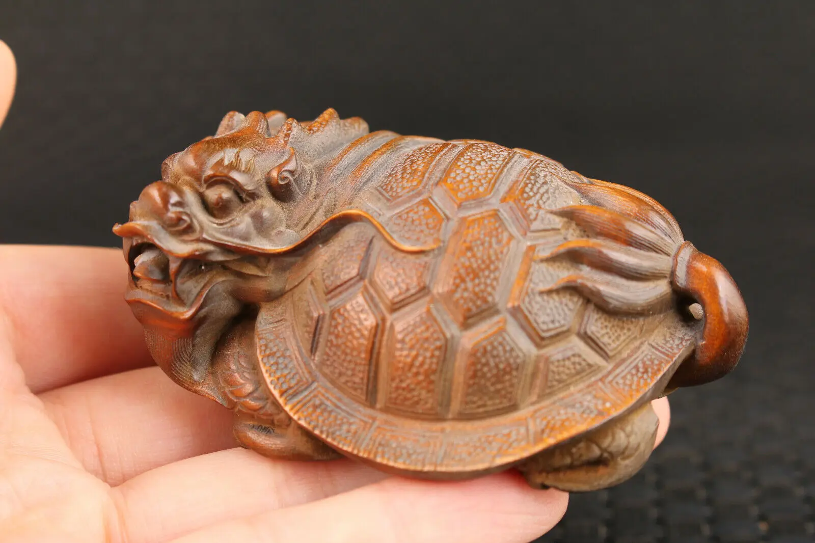 Rare Japanese boxwood hand carved dragon tortoise statue netsuke collect gift