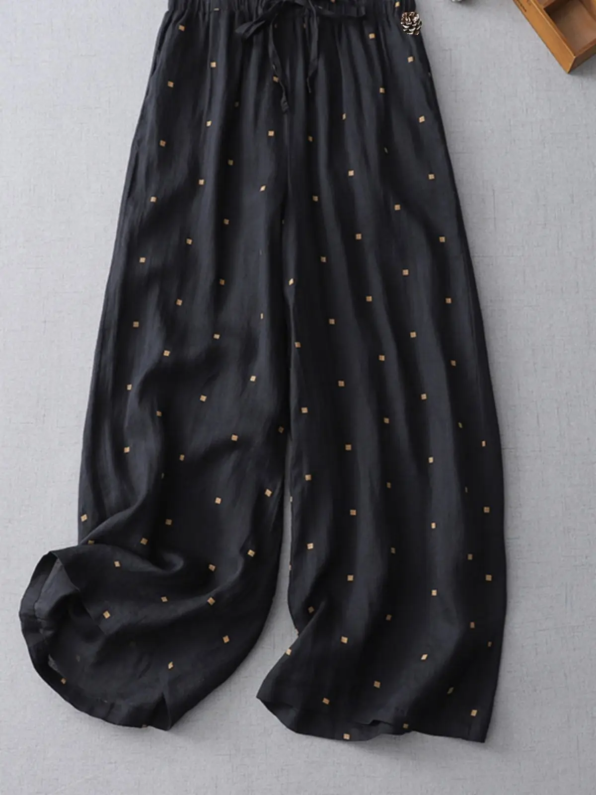 パンツ レディース 韓国 夏 シフォン アウトドア プリーツ 流れるような ドット柄 リゾート 格子柄 軽量 オールマッチ Kpop トレンディ ユニーク ラベル付き