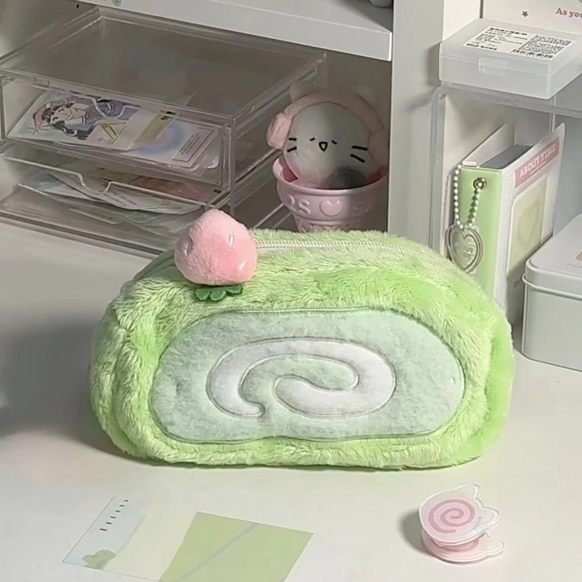 Estuche de lápices de felpa con rollo suizo de melón y miel Ins, bolsa de almacenamiento de cosméticos de papelería portátil para niñas, suministros escolares Kawaii, 1 ud.