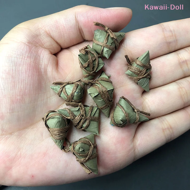[DO]2Pcs 1:12 Dollhouse Miniature Food Traditional Chinese Rice-pudding Zongzi Model[DO]