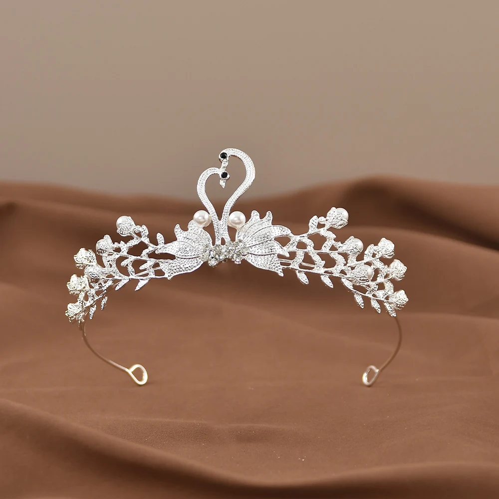 Head Bands Crown European and American Fashion Swan Crystal Tiaras Bridal Crown Wedding Ornament Birthday Party Headdress