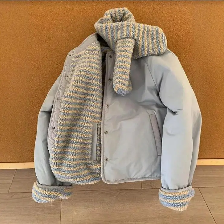 

Двусторонняя женская хлопковая куртка из овечьей шерсти, новинка зимы 2022, универсальная теплая и утолщенная куртка для женщин, чтобы предотвратить холоду