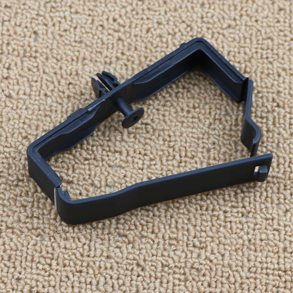 

30721387 For Volvo S60 V70 XC60 XC70 S40 V50 S80 Emergency Warning Triangle Bracket / Support trunk sign fixed buckle car