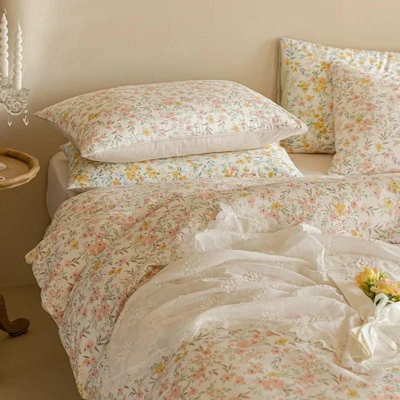 INS simple style small broken flower four-piece set cotton 100 cotton quilt cover sheet bed on the bed