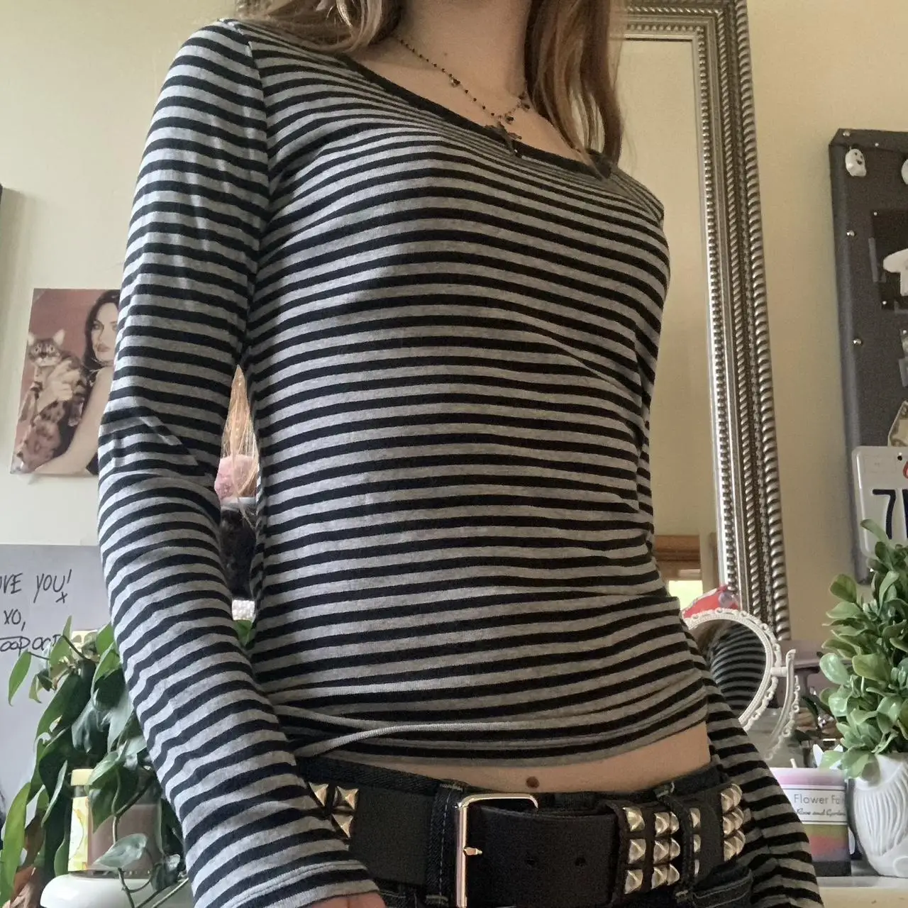 تي شيرت نسائي من Combhasaki Y2K عتيق برقبة دائرية وأكمام طويلة تي شيرت جمالي مخطط بألوان متباينة ملابس علوية ضيقة غير رسمية ملابس خروج