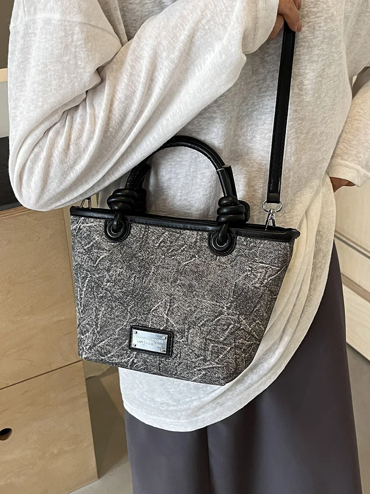 Nuevo bolso de mano versátil Popular para mujer, bolso cruzado de moda para ir al trabajo, bolso de hombro individual de Color empalmado personalizado