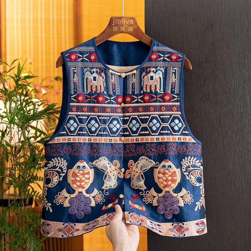 New Chinese-Style Silk Koi Embroidery Buttoned Vest for Women, 2026 Autumn New Arrival, Vintage Mulberry Silk Sleeveless Jacket for Women