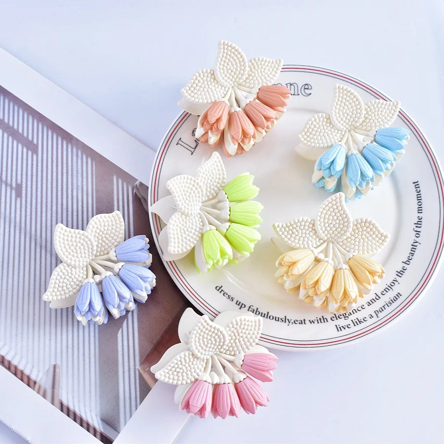 Matte Flower Shark Clip Colorful Tulip Floral Ponytail Hair Clip Women Female Summer Vacation Hair Claw Hair Styling Accessories