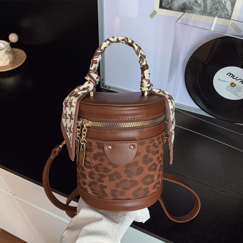 

eopard Print Women's Bag Fashion Luxury Designer Zipper Small Handbags For Women Mini Leather Bucket Shoulder Crossbody Bag 2025